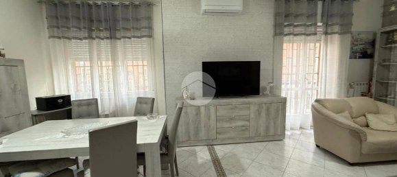 2 bedrooms Apartment in Naples, Italy No. 125355 17