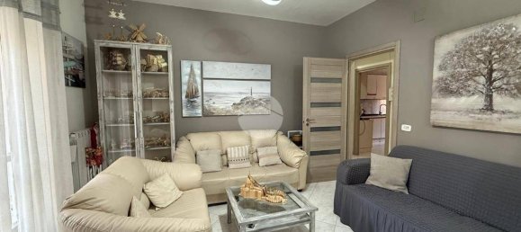 2 bedrooms Apartment in Naples, Italy No. 125355 18