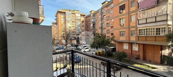 2 bedrooms Apartment in Naples, Italy No. 125355 16