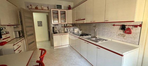 2 bedrooms Apartment in Naples, Italy No. 125355 25