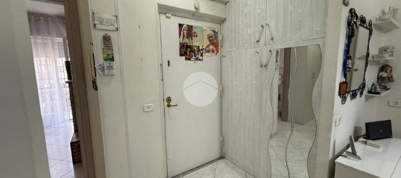 2 bedrooms Apartment in Naples, Italy No. 125355 13