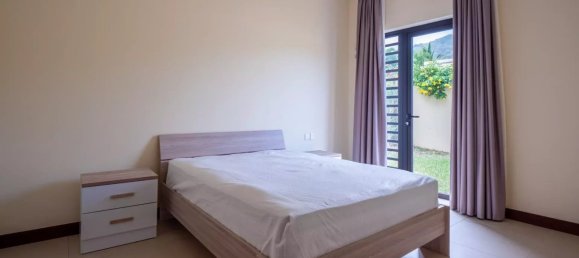 Villa de 5 dormitorios en Grande Riviere Noire, Mauritius No. 46 3