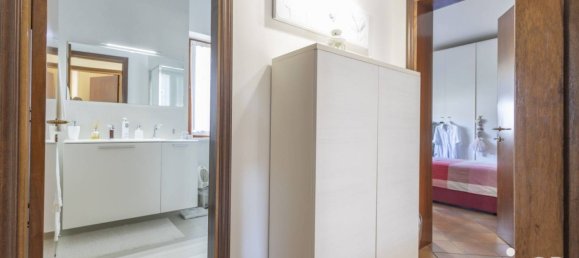 3 bedrooms Villa in Filottrano, Italy No. 318877 10