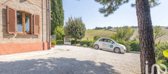 3 Schlafzimmer Villa in Filottrano, Italy, Nr. 318877 50