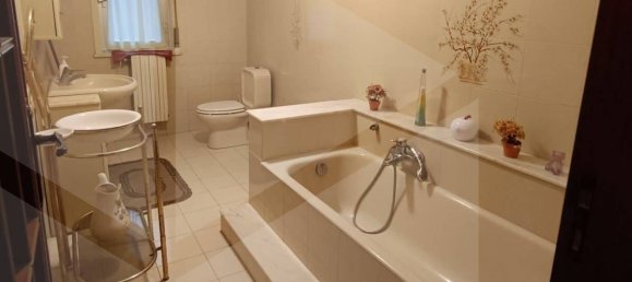 Casa de 3 dormitorios en Messina, Italy No. 23140 14