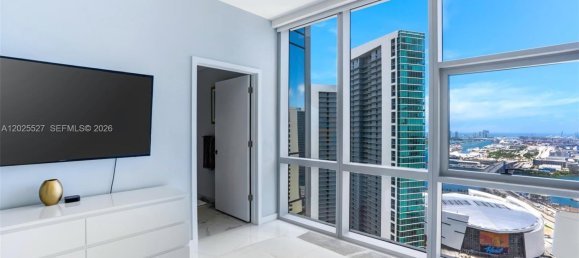 2 غرف نوم عقار تجاري في Miami, USA رقم 614997 8
