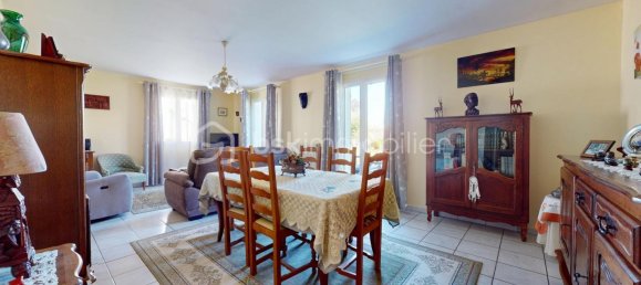 3 chambres Maison à Pont-l'Abbé-d'Arnoult, France No. 96080 5