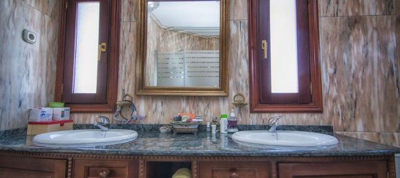 Villa de 4 dormitorios en Torremolinos, Spain No. 137718 15