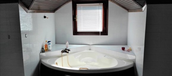 5 Schlafzimmer Villa in Chortiatis, Greece, Nr. 6060 19