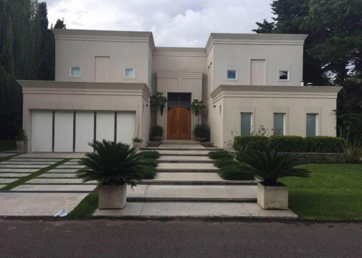 4 Schlafzimmer Haus in Malvinas Argentinas, Argentina, Nr. 10788