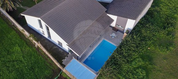 Casa T4 em Angra do Heroísmo, Portugal N.º 29193 2