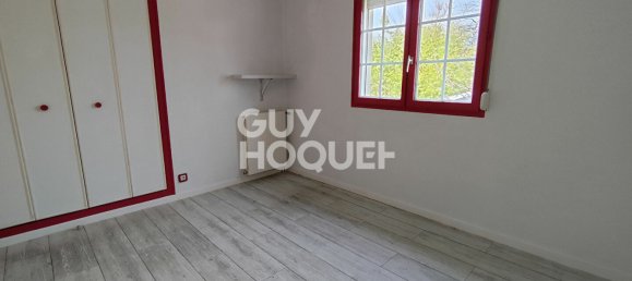 Casa de 3 dormitorios en Leves, France No. 52015 9