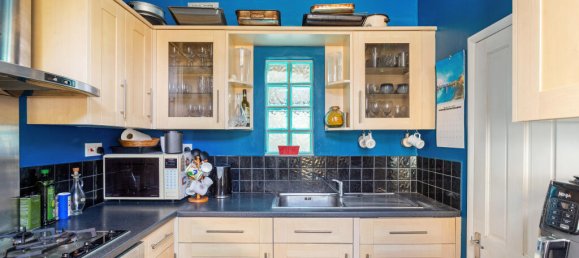 2 bedrooms Apartment in London, United Kingdom No. 13945 6