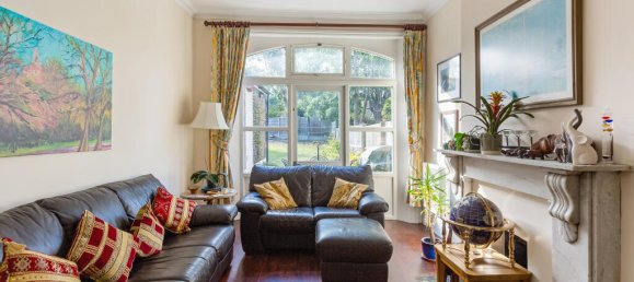 2 bedrooms Apartment in London, United Kingdom No. 13945 7