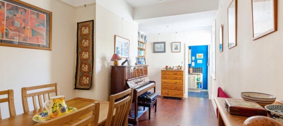 2 bedrooms Apartment in London, United Kingdom No. 13945 4