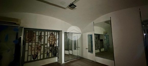 1 room Office in Naples, Italy No. 54005 14