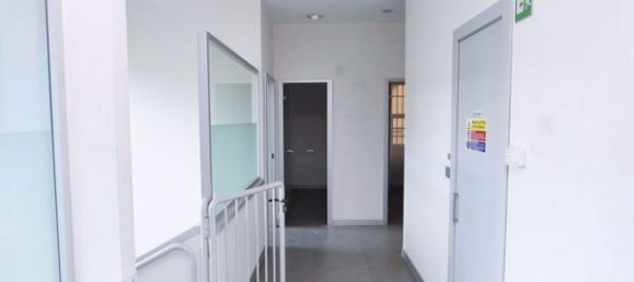 4 rooms Commercial property in Rescaldina, Italy No. 56685 13