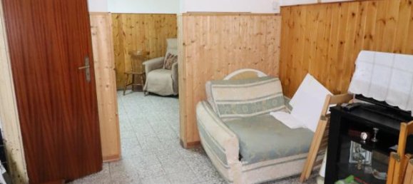 4 rooms House in Palagonia, Italy No. 232413 8