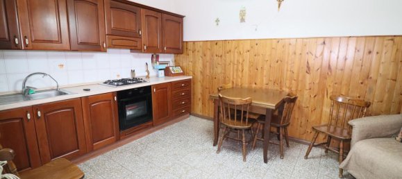 4 rooms House in Palagonia, Italy No. 232413 2