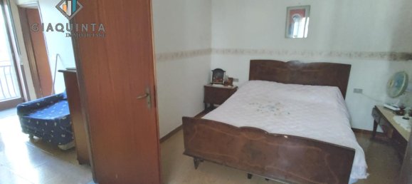 4 rooms House in Palagonia, Italy No. 232413 4