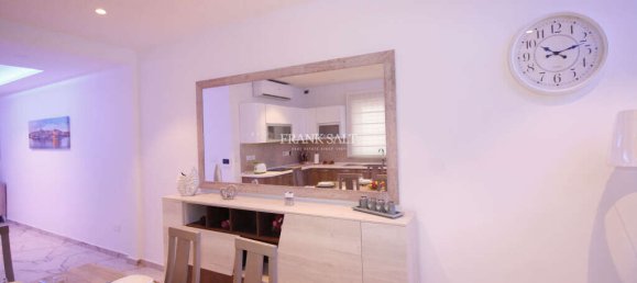 3 bedrooms Penthouse in Attard, Malta No. 11208 3