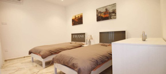 3 bedrooms Penthouse in Attard, Malta No. 11208 6