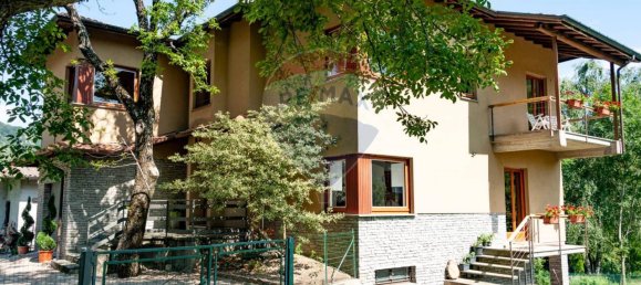 7 rooms House in Laveno-Mombello, Italy No. 144918 4