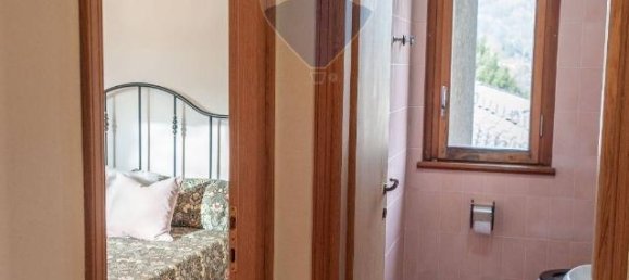 7 rooms House in Laveno-Mombello, Italy No. 144918 38