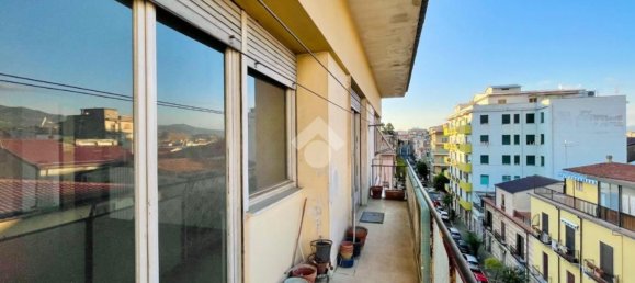 Apartamento de 4 habitaciónes en Cosenza, Italy No. 281207 6