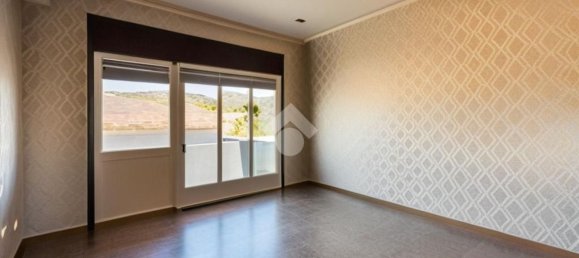 Apartamento de 4 habitaciónes en Cosenza, Italy No. 281207 3