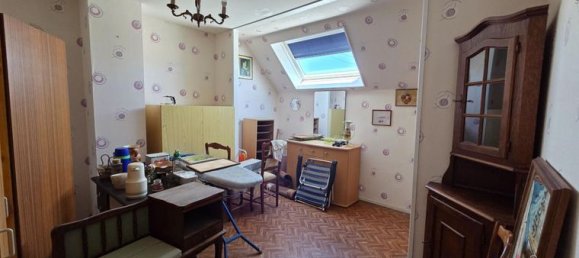 3 bedrooms House in Saint-Berthevin, France No. 307515 8