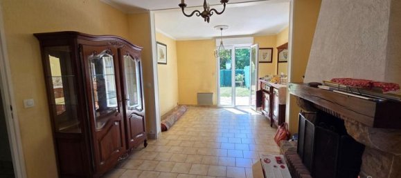 3 bedrooms House in Saint-Berthevin, France No. 307515 10