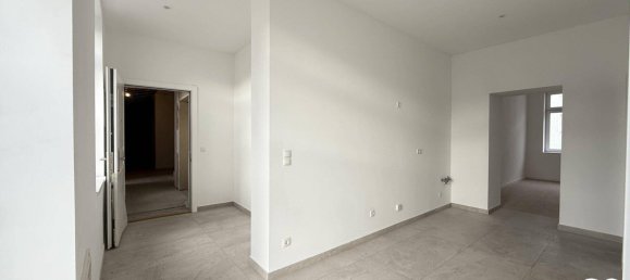 2 rooms Apartment in Ottakring, Austria No. 160965 4