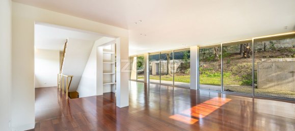 4 bedrooms House in Senhora da Hora, Portugal No. 117026 17