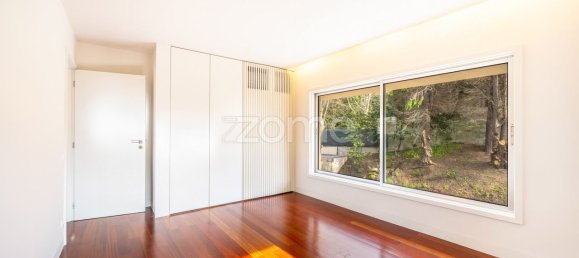 4 bedrooms House in Senhora da Hora, Portugal No. 117026 40