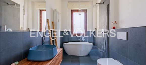 3 rooms Apartment in Milan, Italy No. 287585 12