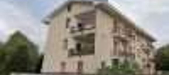 3 bedrooms Apartment in Saronno, Italy No. 64300 5