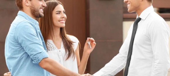 3 bedrooms Apartment in Saronno, Italy No. 64300 12