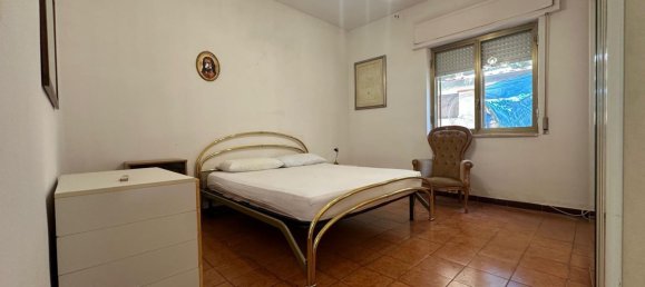 3 Schlafzimmer Wohnung in Reggio Calabria, Italy, Nr. 348428 9