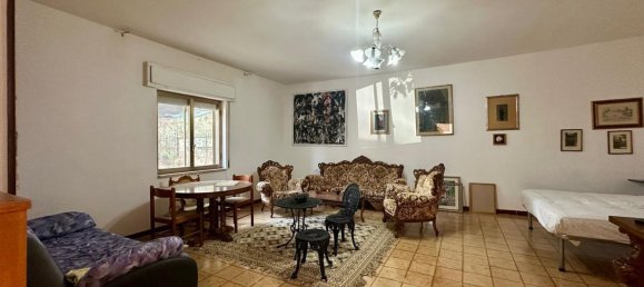 3 Schlafzimmer Wohnung in Reggio Calabria, Italy, Nr. 348428 4