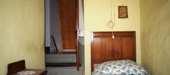 7 rooms House in Benna, Italy No. 6536 25