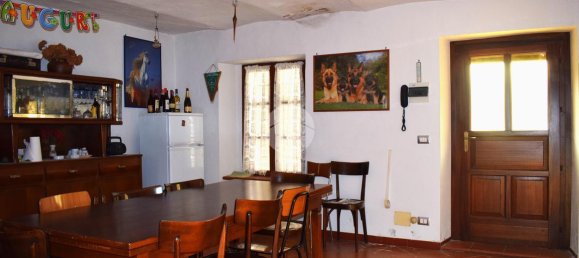 7 rooms House in Benna, Italy No. 6536 4