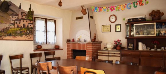 7 rooms House in Benna, Italy No. 6536 3