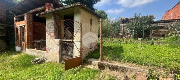 7 rooms House in Benna, Italy No. 6536 13