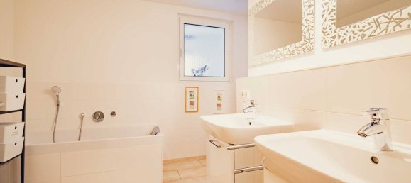 Apartamento de 3 dormitorios en Freiburg im Breisgau, Germany No. 25060 24