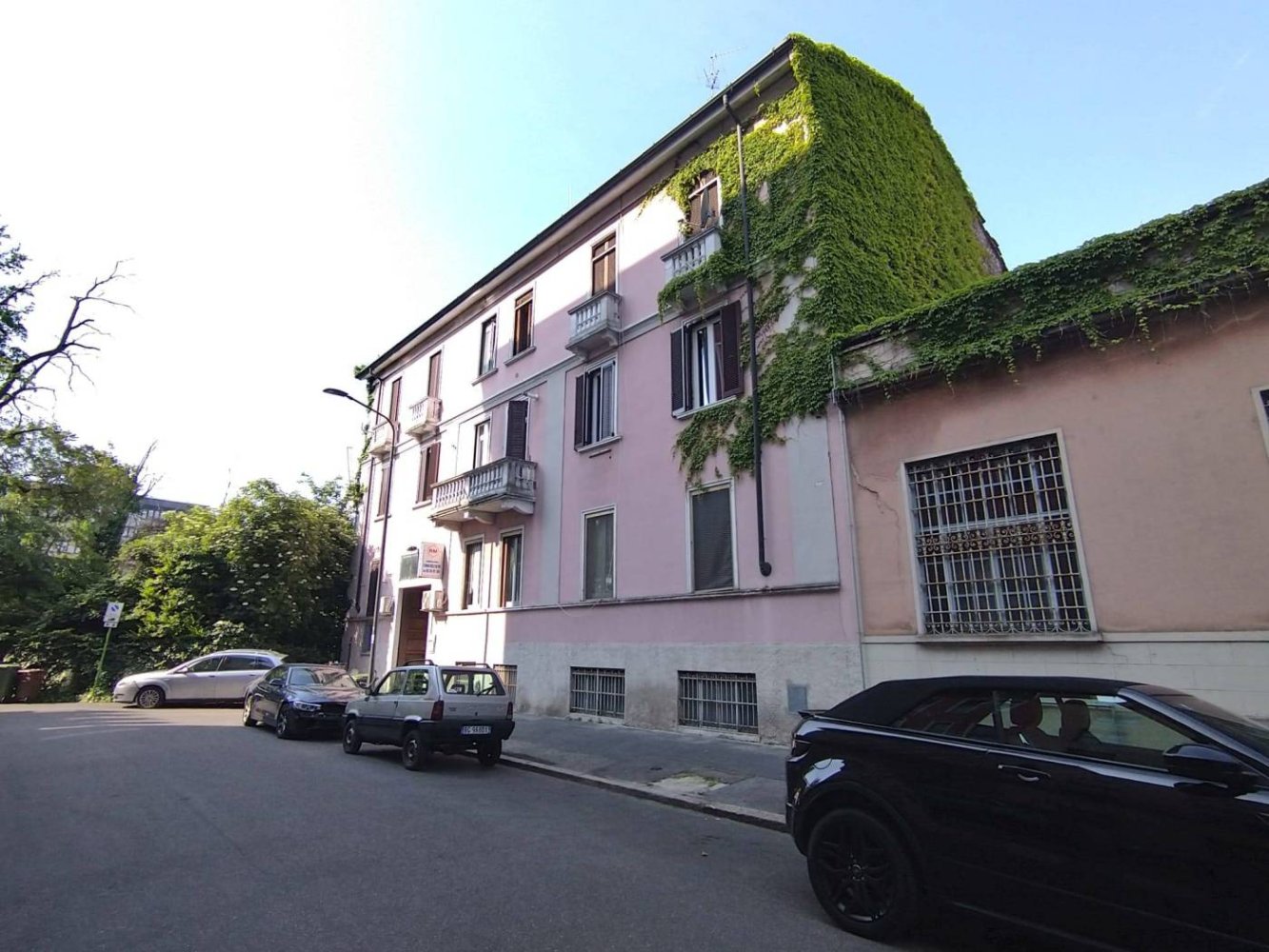 1 bedroom Apartment in Milan, Italy No. 378669