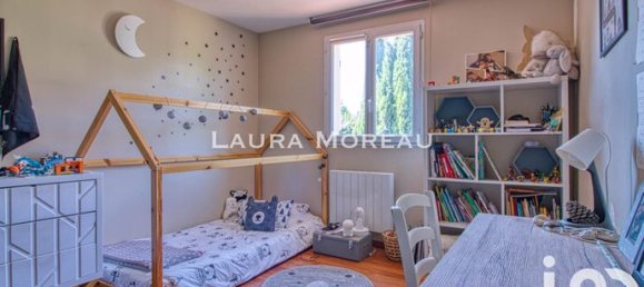 6 bedrooms House in Val-d'Oise, France No. 307576 17