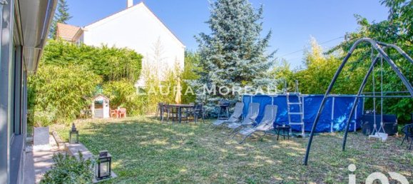 6 bedrooms House in Val-d'Oise, France No. 307576 14