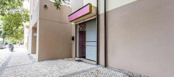 Gewerbliche Immobilie in Lisbon, Portugal 65m², Nr. 217124 2