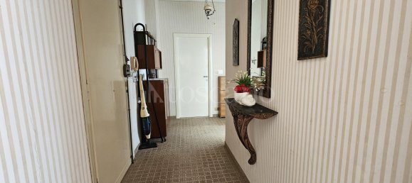 3 rooms Apartment in Pomezia, Italy No. 69226 39